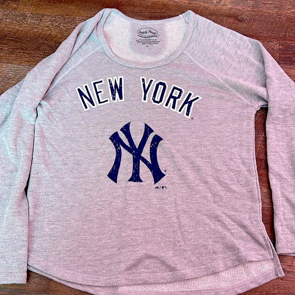 New York logo light sweatshirt